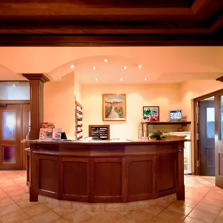 Thermenhotel Krone - Next To Skilift *