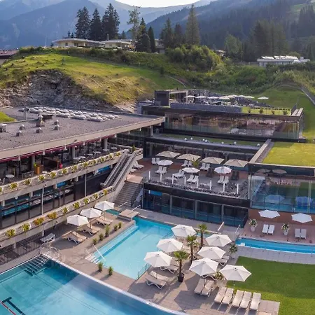 Thermenhotel Krone - Inklusive Felsentherme * 바트 가슈타인