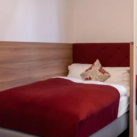 Thermenhotel Krone - Inklusive Felsentherme * バードガシュタイン