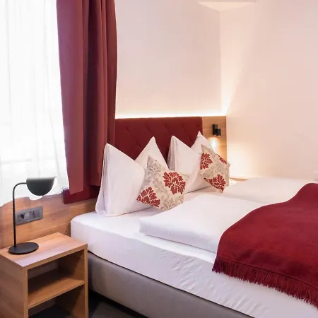 Thermenhotel Krone - Inklusive Felsentherme Bad Gastein