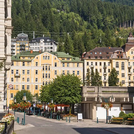 Thermenhotel Krone - Inklusive Felsentherme Bad Gastein